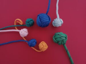 A scuola di nodi – Nodo pugno di scimmia